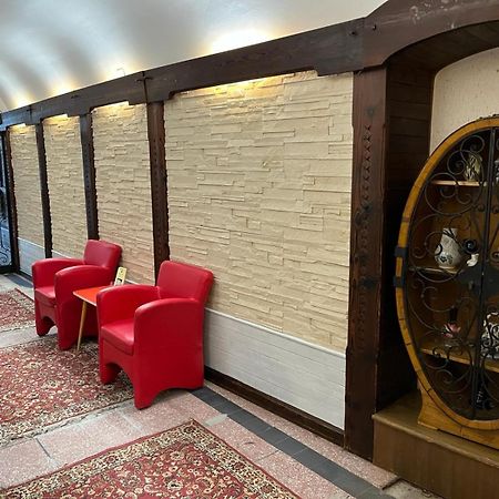 City Hotel Post 20 Braunau am Inn Bagian luar foto