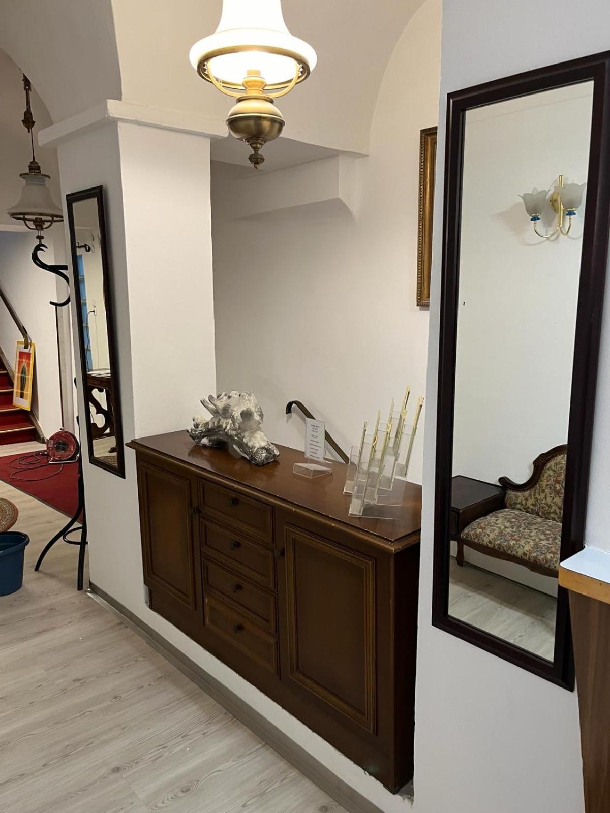 City Hotel Post 20 Braunau am Inn Bagian luar foto