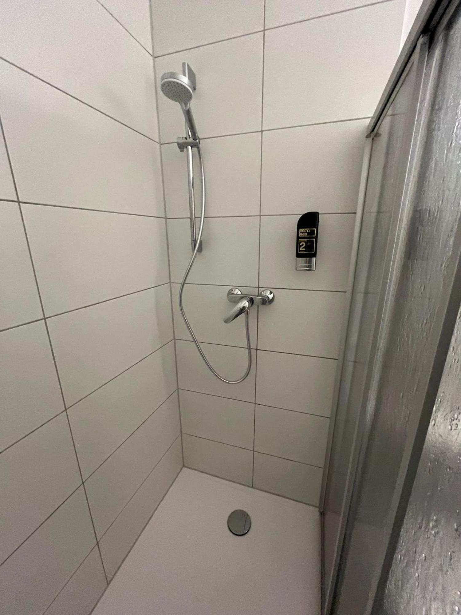 City Hotel Post 20 Braunau am Inn Bagian luar foto