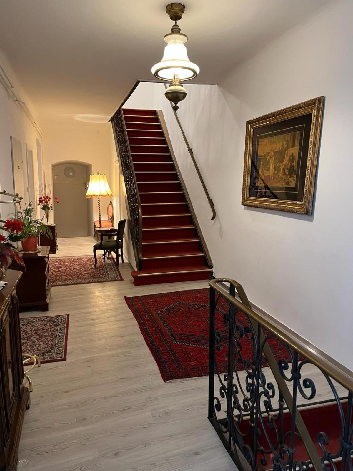 City Hotel Post 20 Braunau am Inn Bagian luar foto